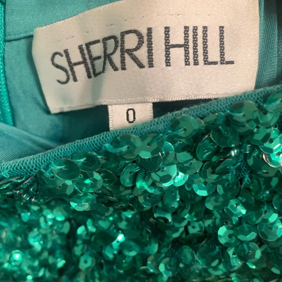 Sherri Hill 2 Piece Sequin Dress - perfect homecoming, prom, cocktail dress! - Picture 4 of 8
